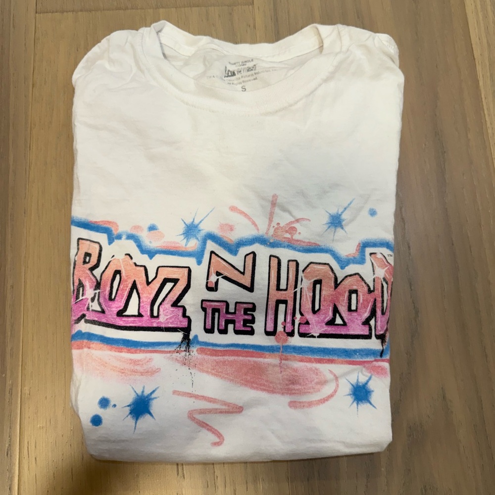 Women’s  Graphic Tee - Boys N the hood